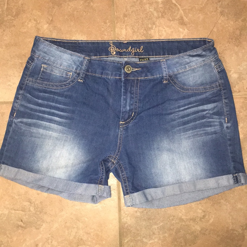 Soundgirl shorts 11/12